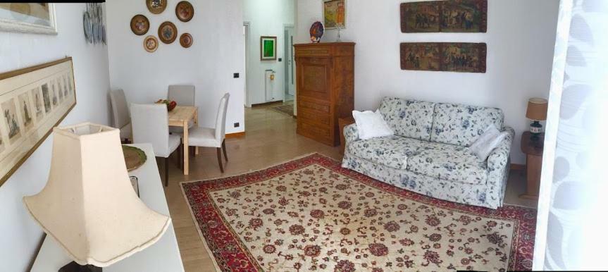 Appartement Casa Mila à Lecco Extérieur photo